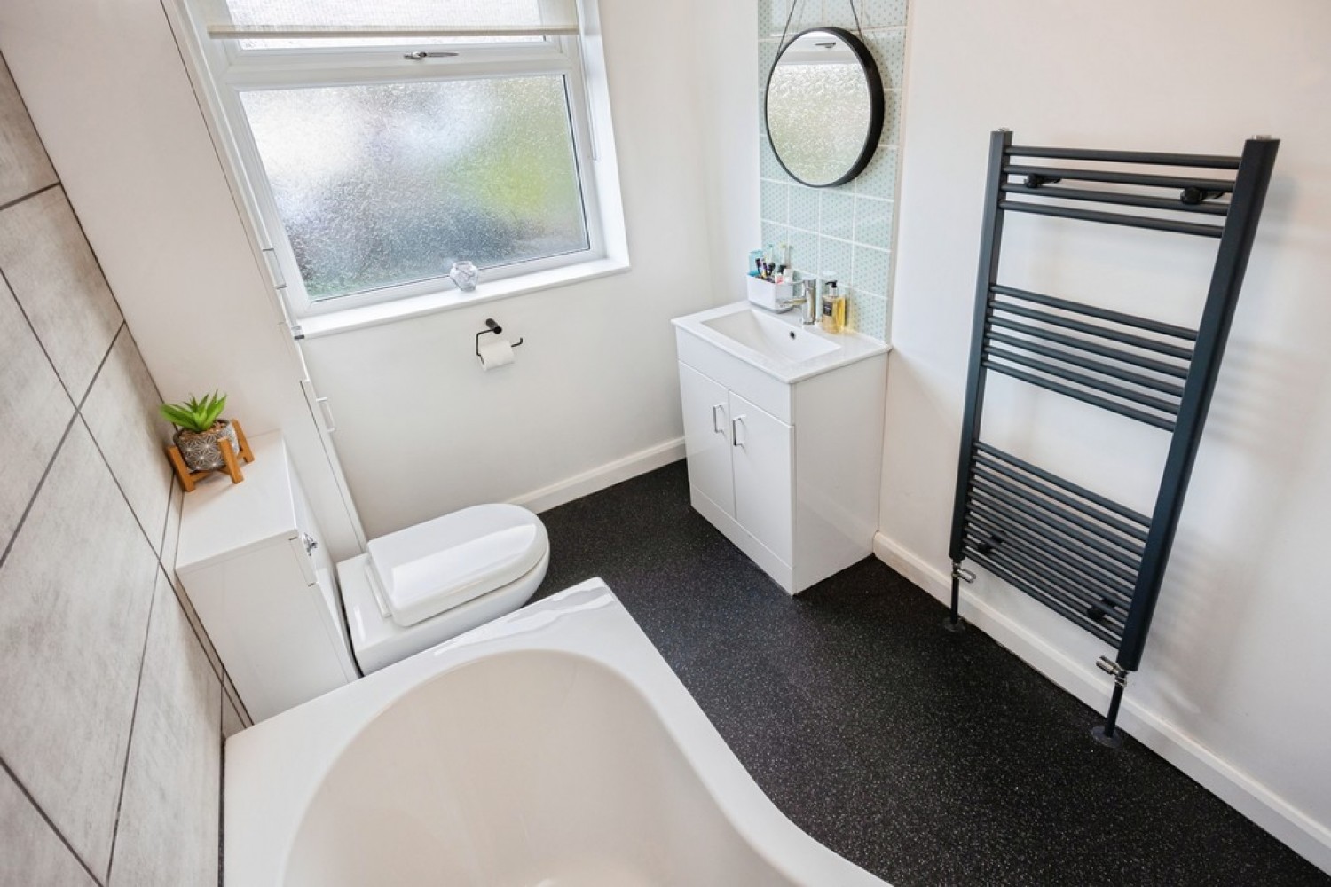 3 bedroom House in Scotlands Drive, Coalville