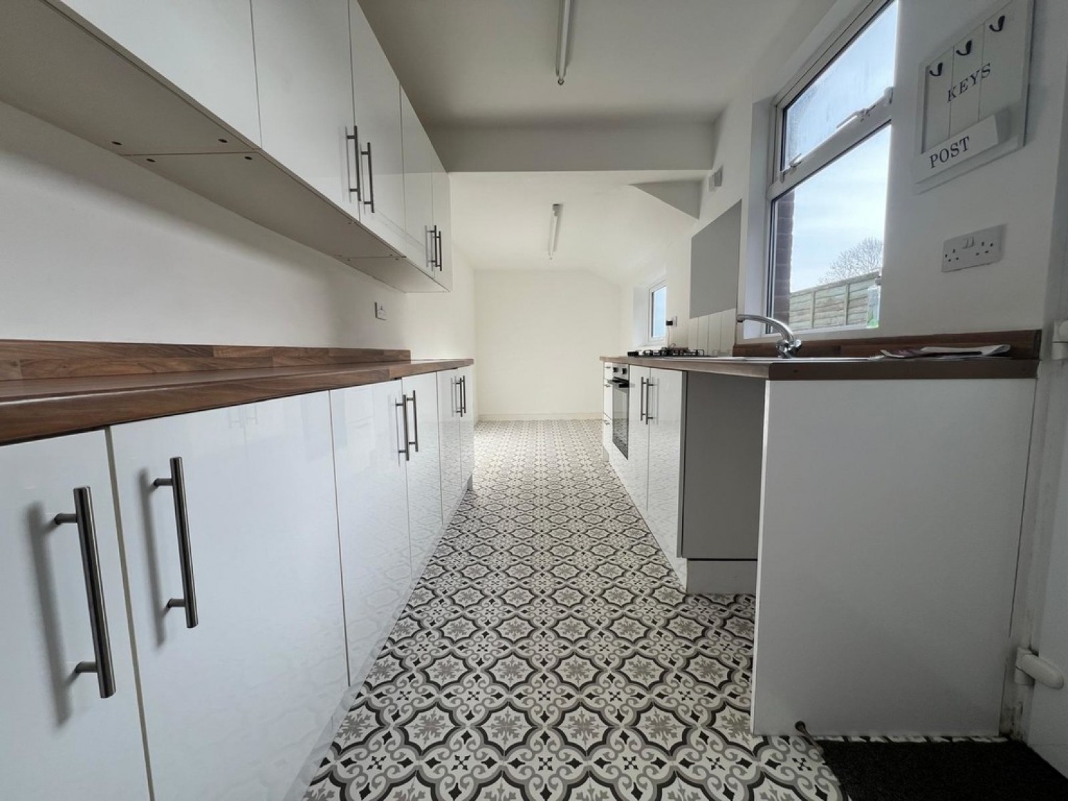 2 bedroom House for Letting Crescent Road