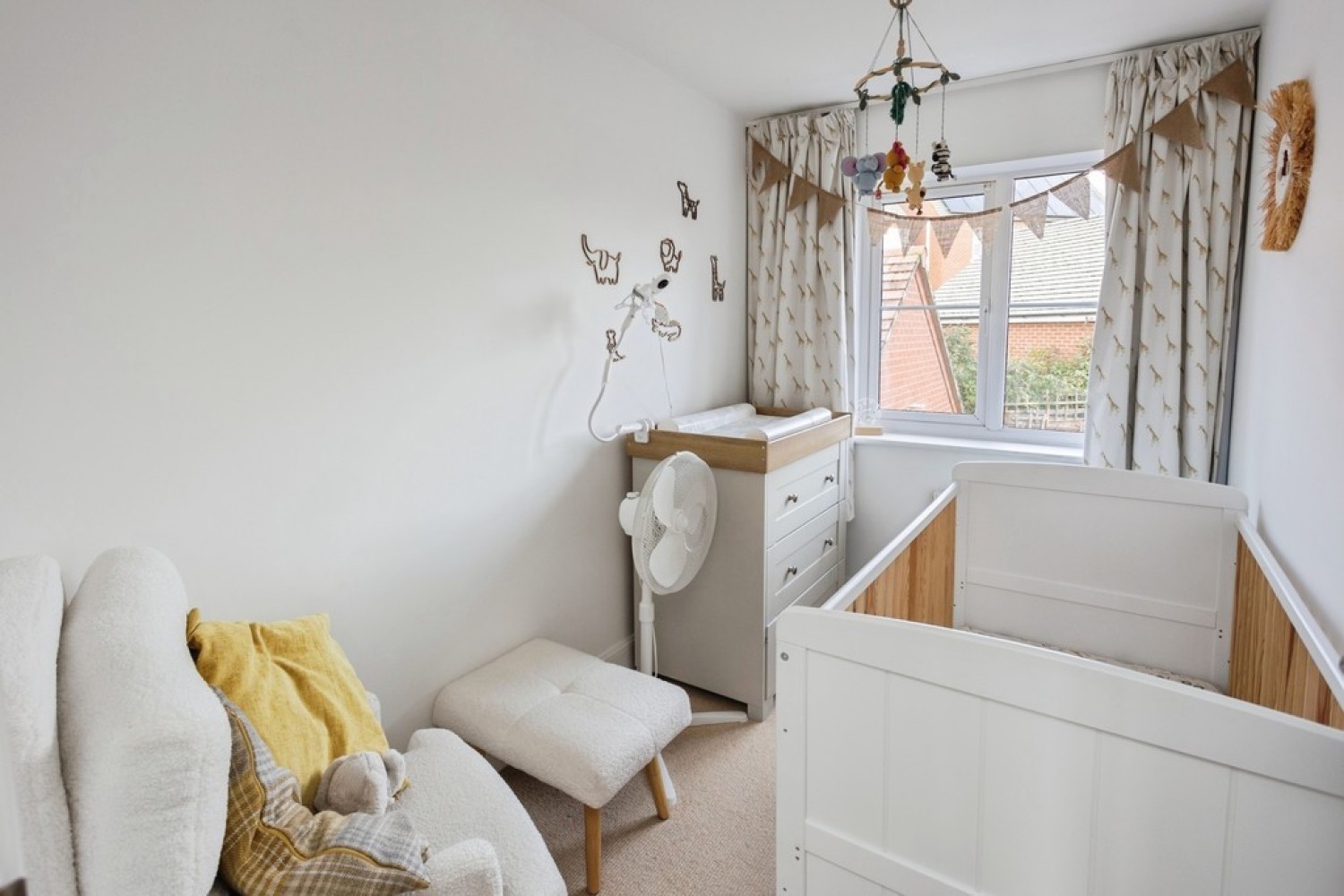 3 bedroom House for Sale Spitfire Road , Castle Donington