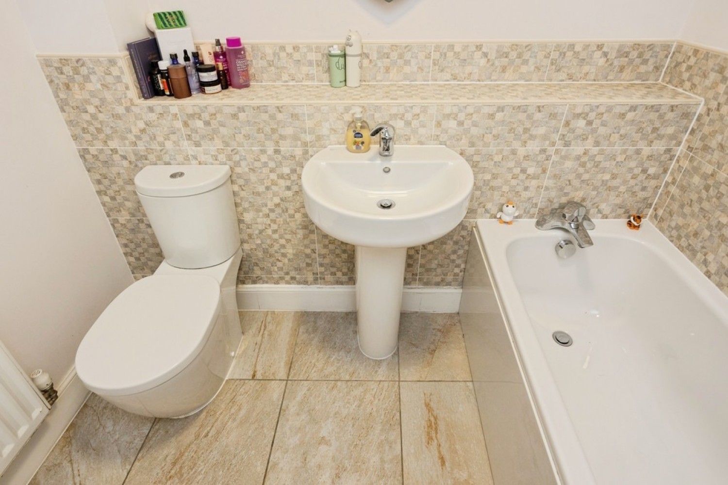 3 bedroom House for Sale Spitfire Road , Castle Donington