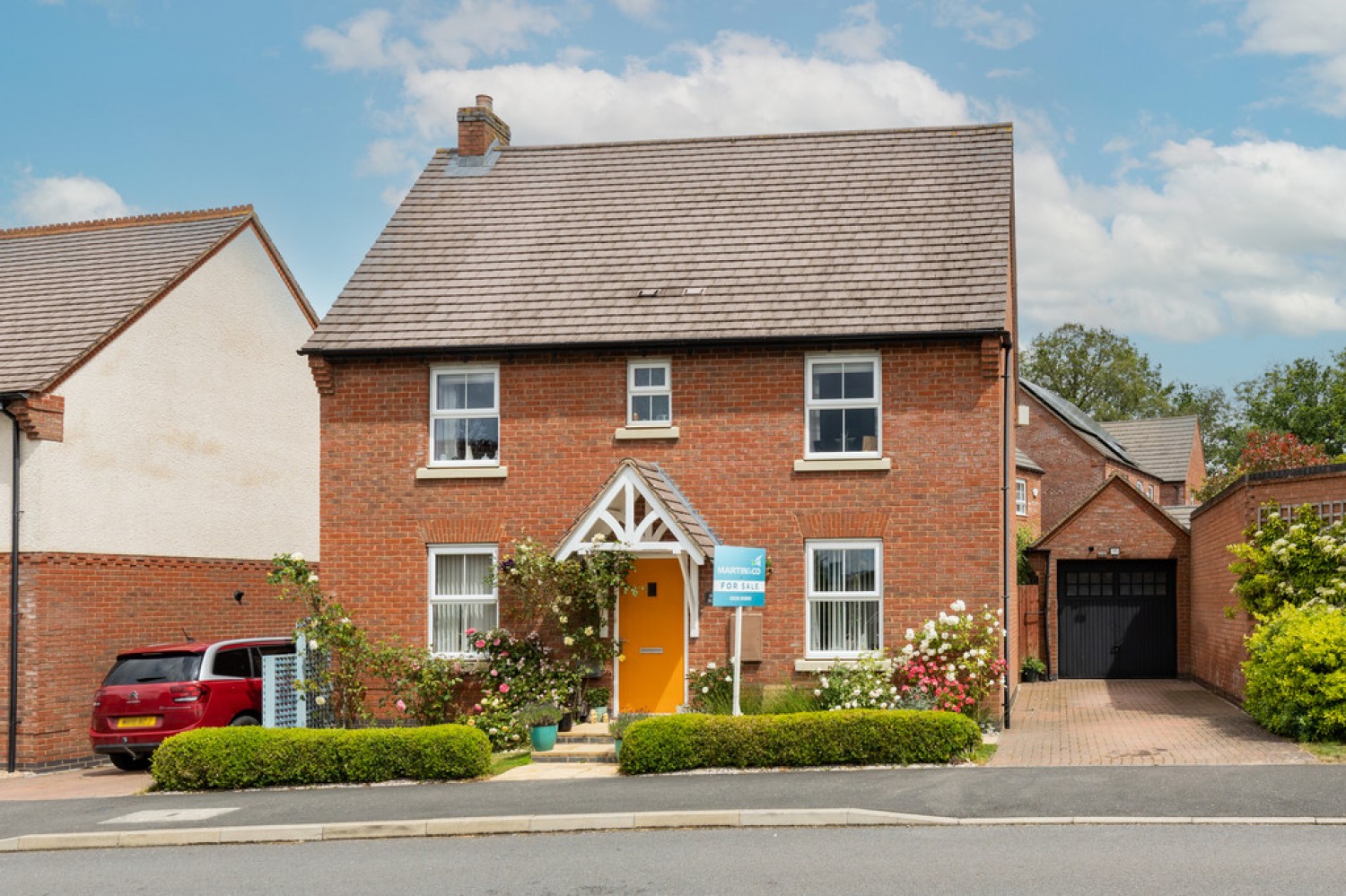 3 bedroom House for Sale Bluebell Way, Coalville