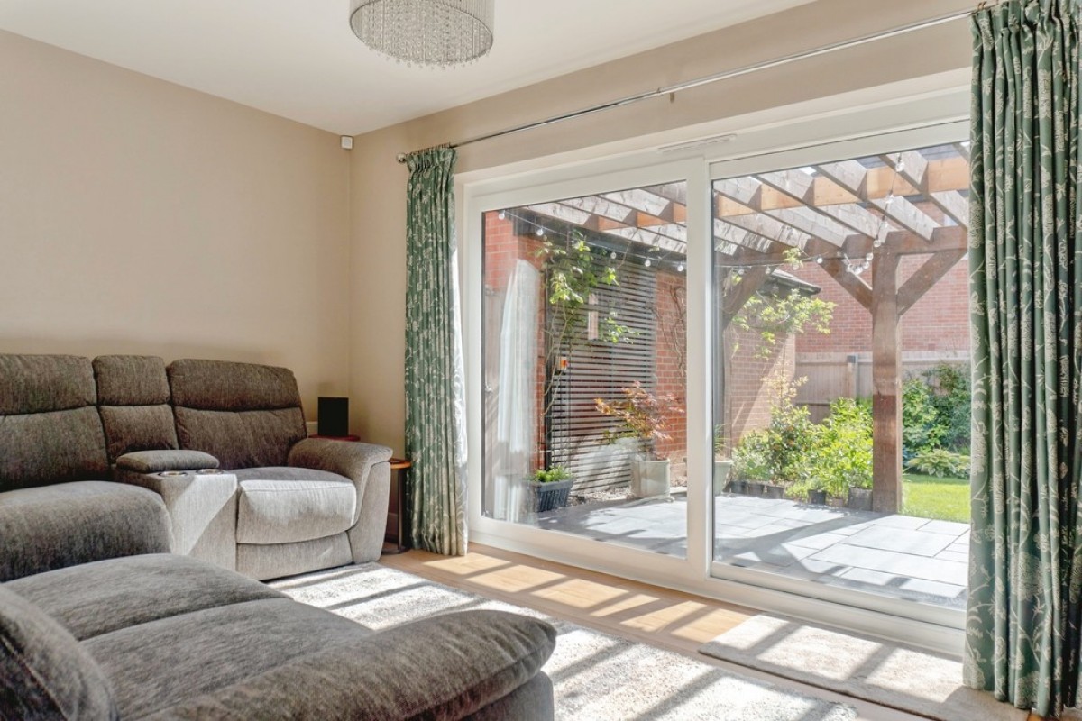 Isabella Drive, Hugglescote