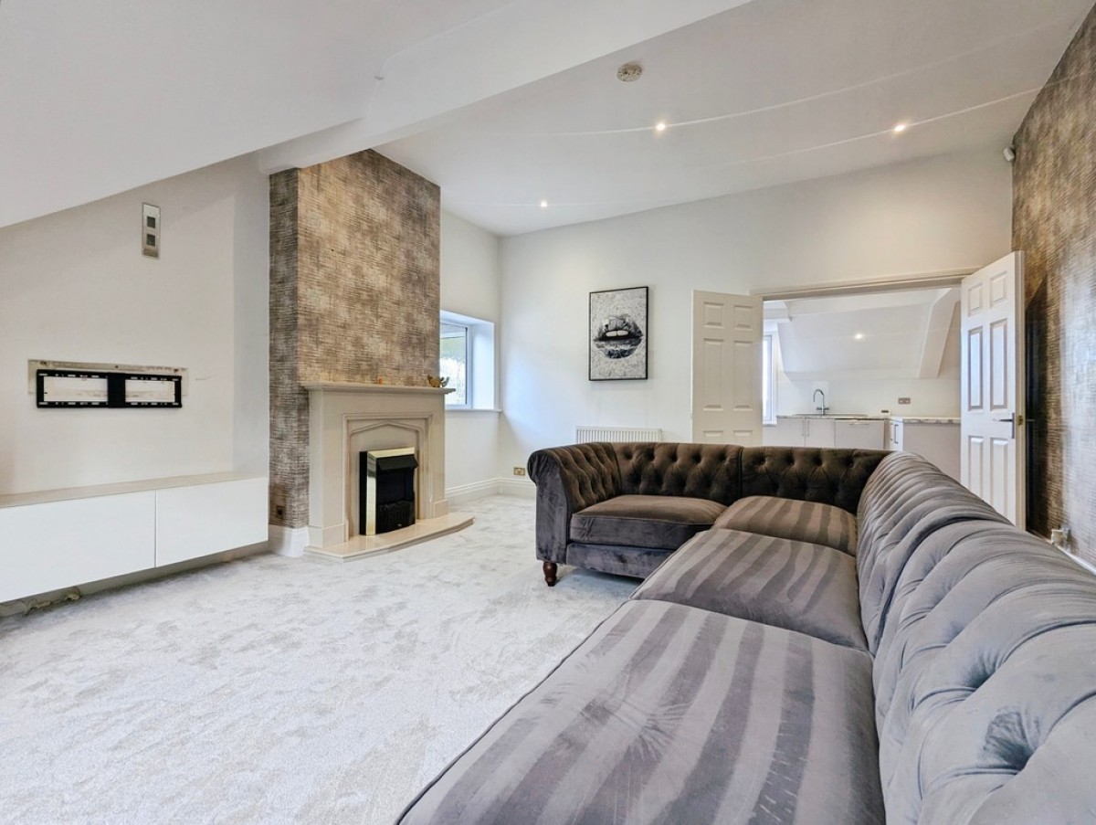 Harlow Moor Drive, Harrogate