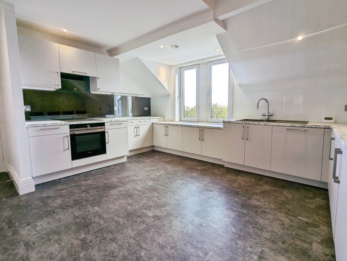 Harlow Moor Drive, Harrogate