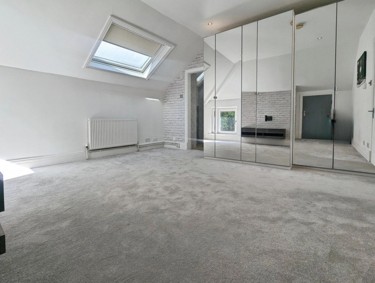 Harlow Moor Drive, Harrogate