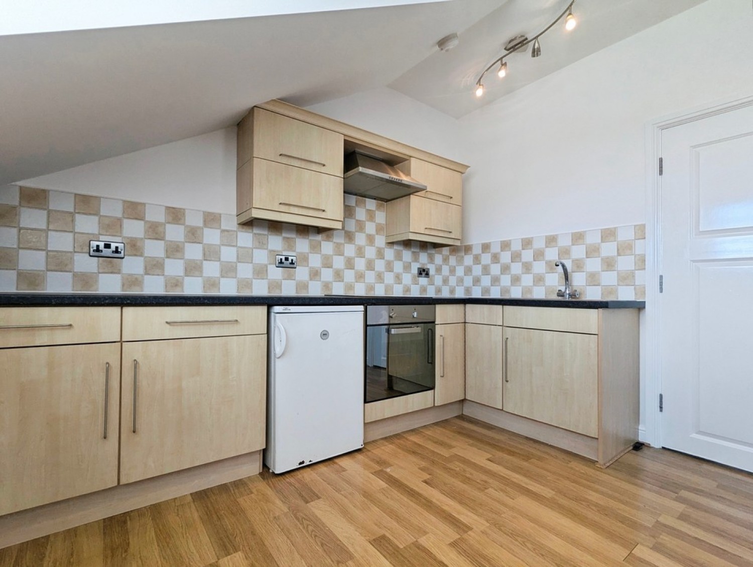 1 bedroom Flat for Letting Devonshire Mews, Lime Grove