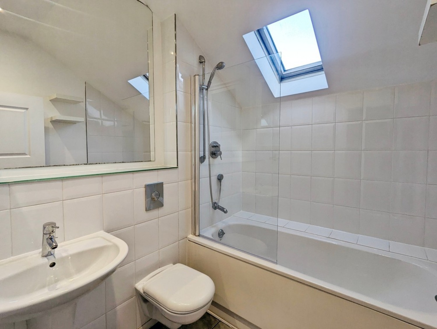 1 bedroom Flat for Letting Devonshire Mews, Lime Grove