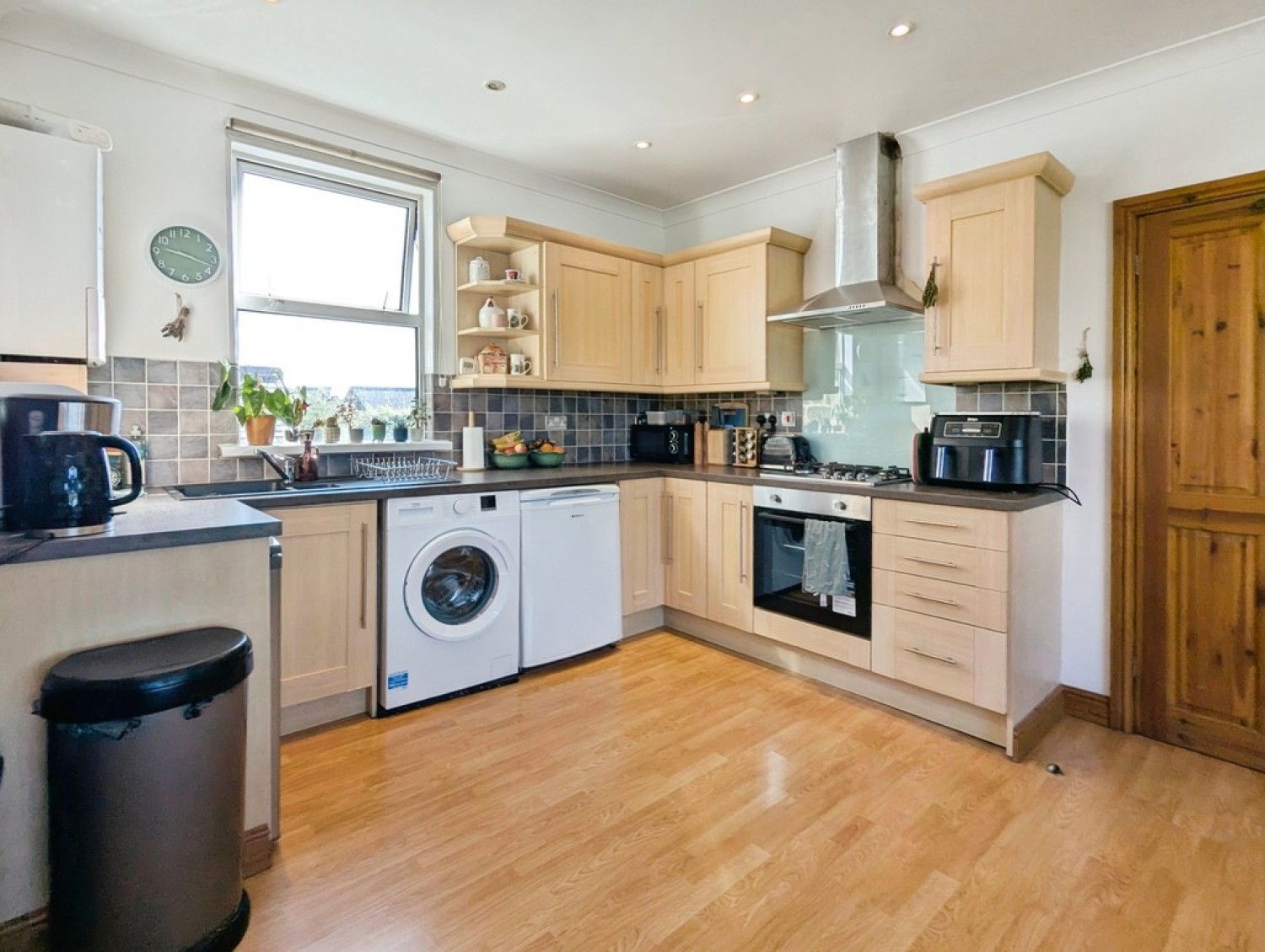2 bedroom Flat for Letting The Flat 1A Coronation Road, Harrogate