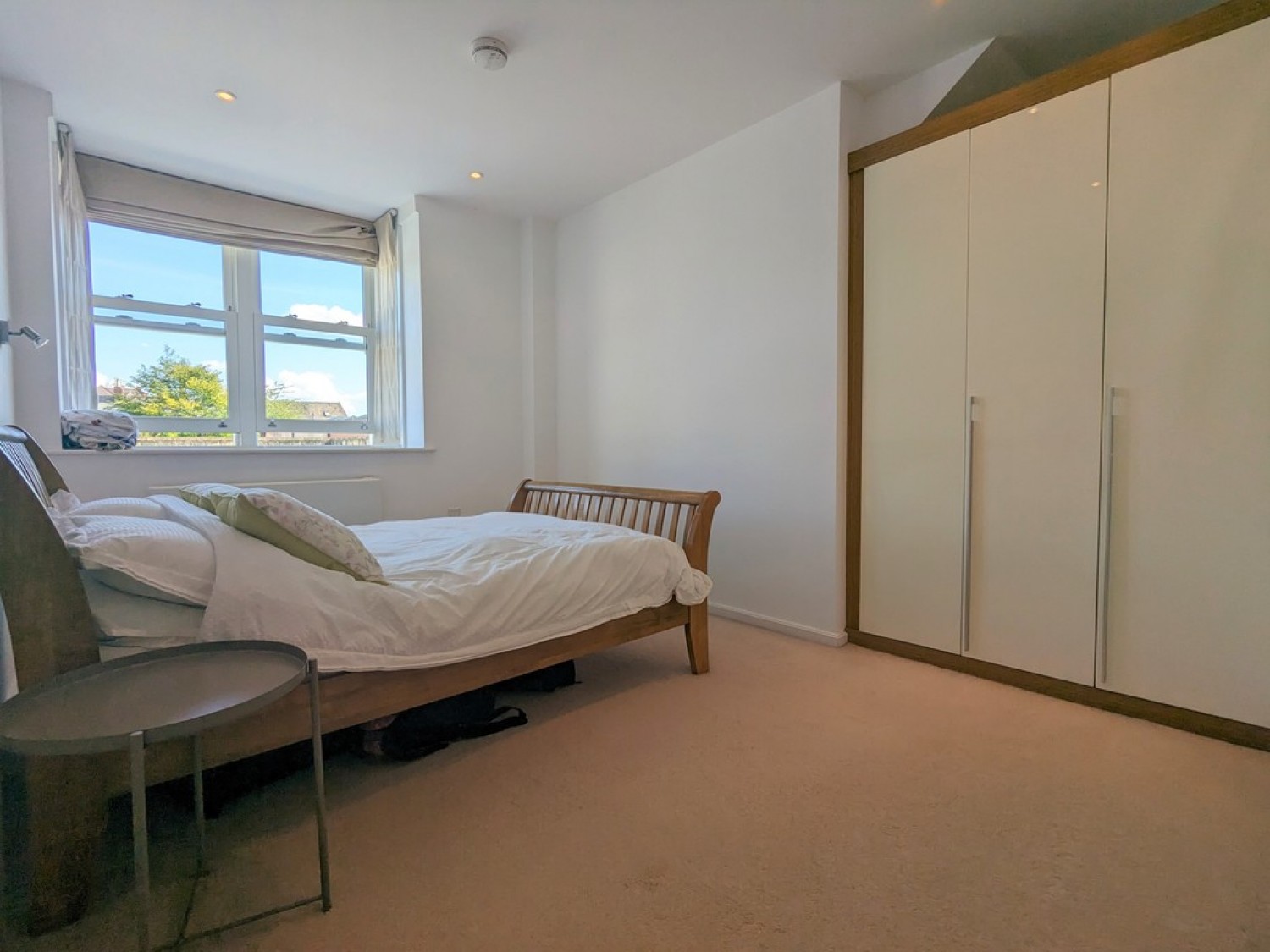 2 bedroom Flat for Letting West Park