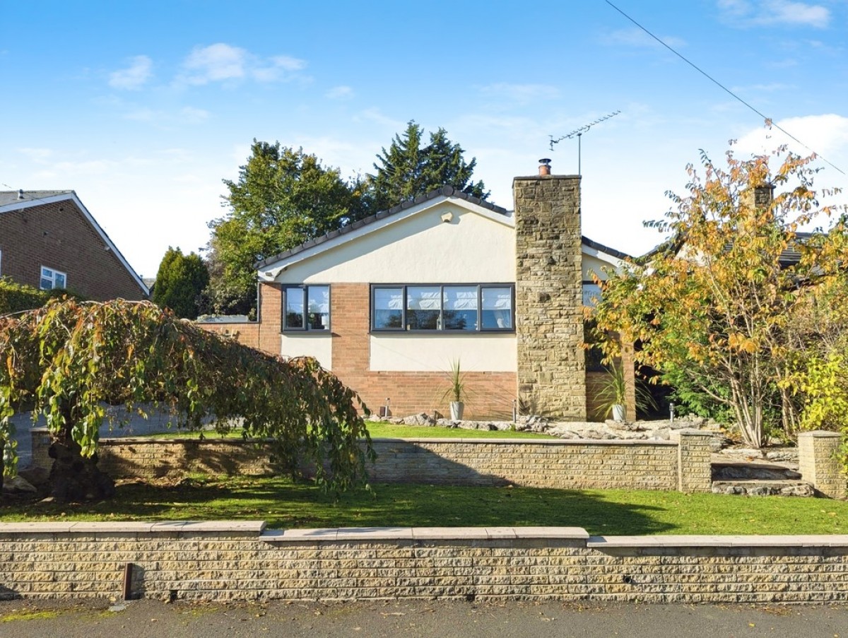 Hollins Crescent, Harrogate