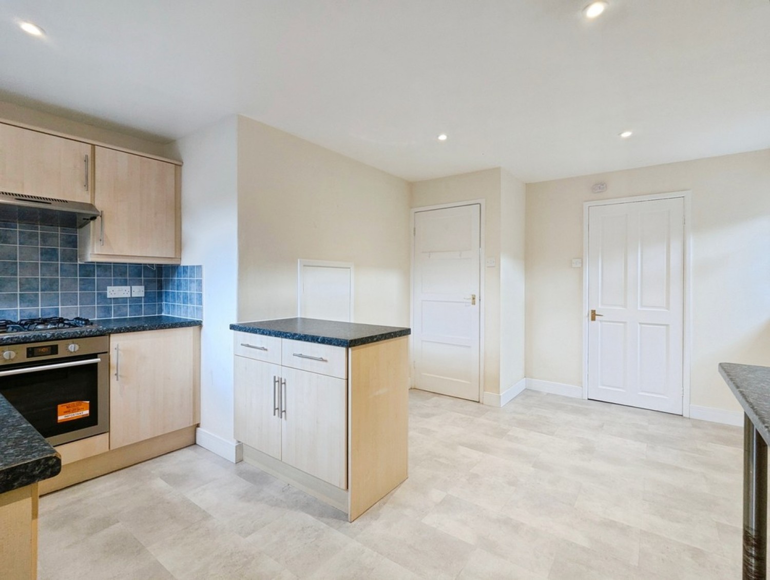 3 bedroom House for Letting Almsford Drive, Harrogate