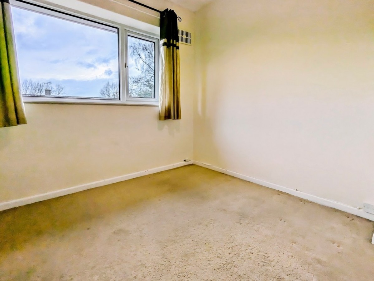 Almsford Drive, Harrogate