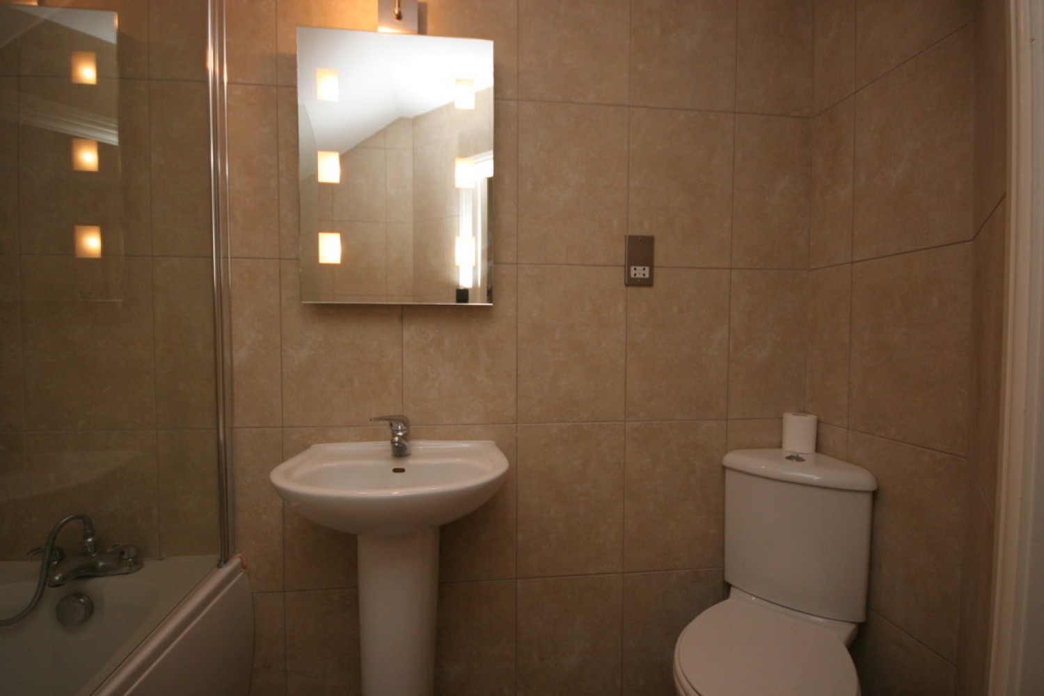 2 bedroom Flat for Letting Cold Bath Road