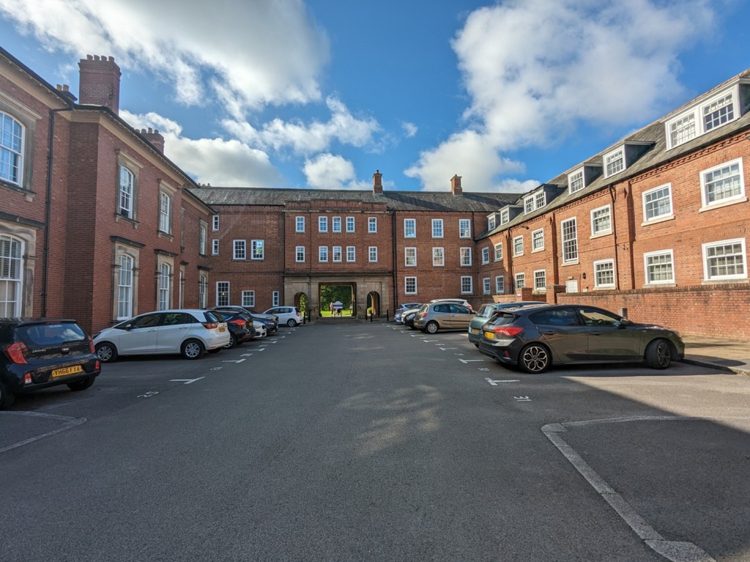 College Court, Ripon