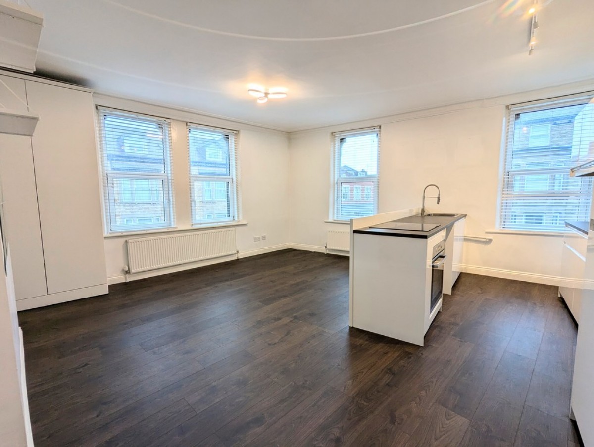 Towering House, Cheltenham Mount, Harrogate