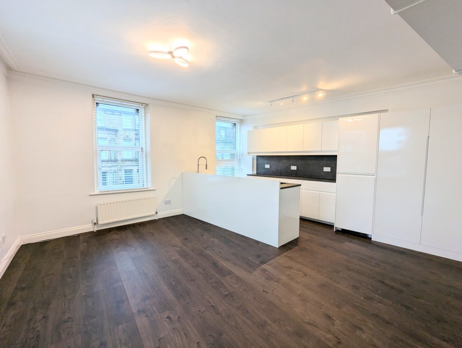 1 bedroom Flat for Letting Towering House, Cheltenham Mount, Harrogate