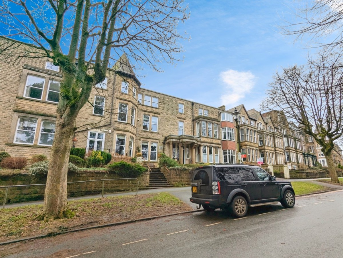 Valley Drive, Harrogate