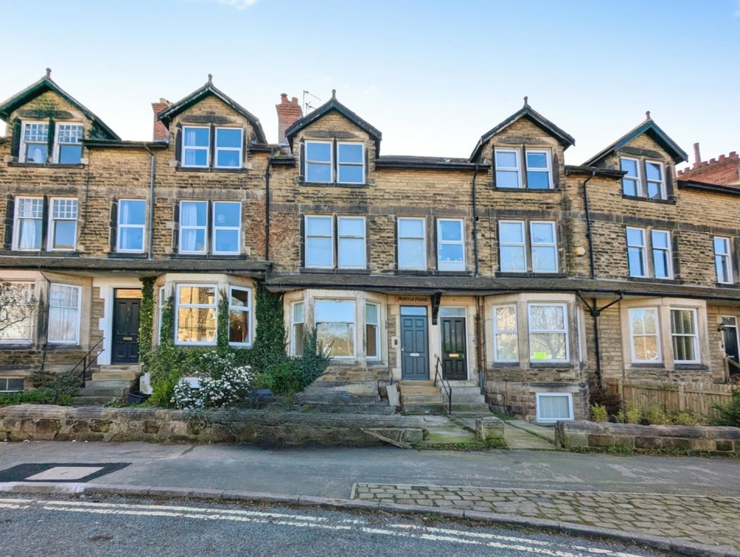 1 bedroom Flat for Letting Flat 1, 6 Dragon Avenue