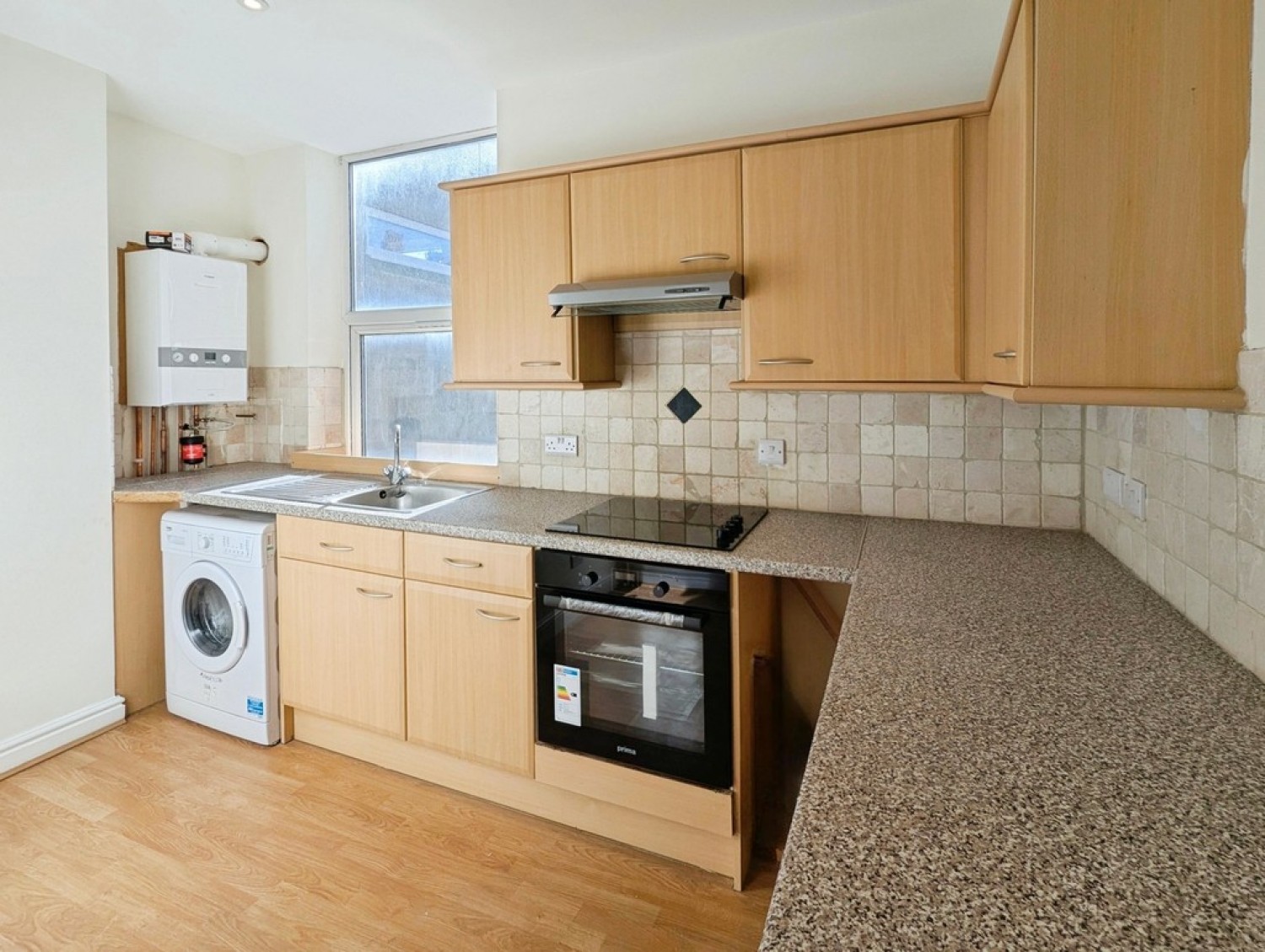 1 bedroom Flat for Letting Flat 1, 6 Dragon Avenue