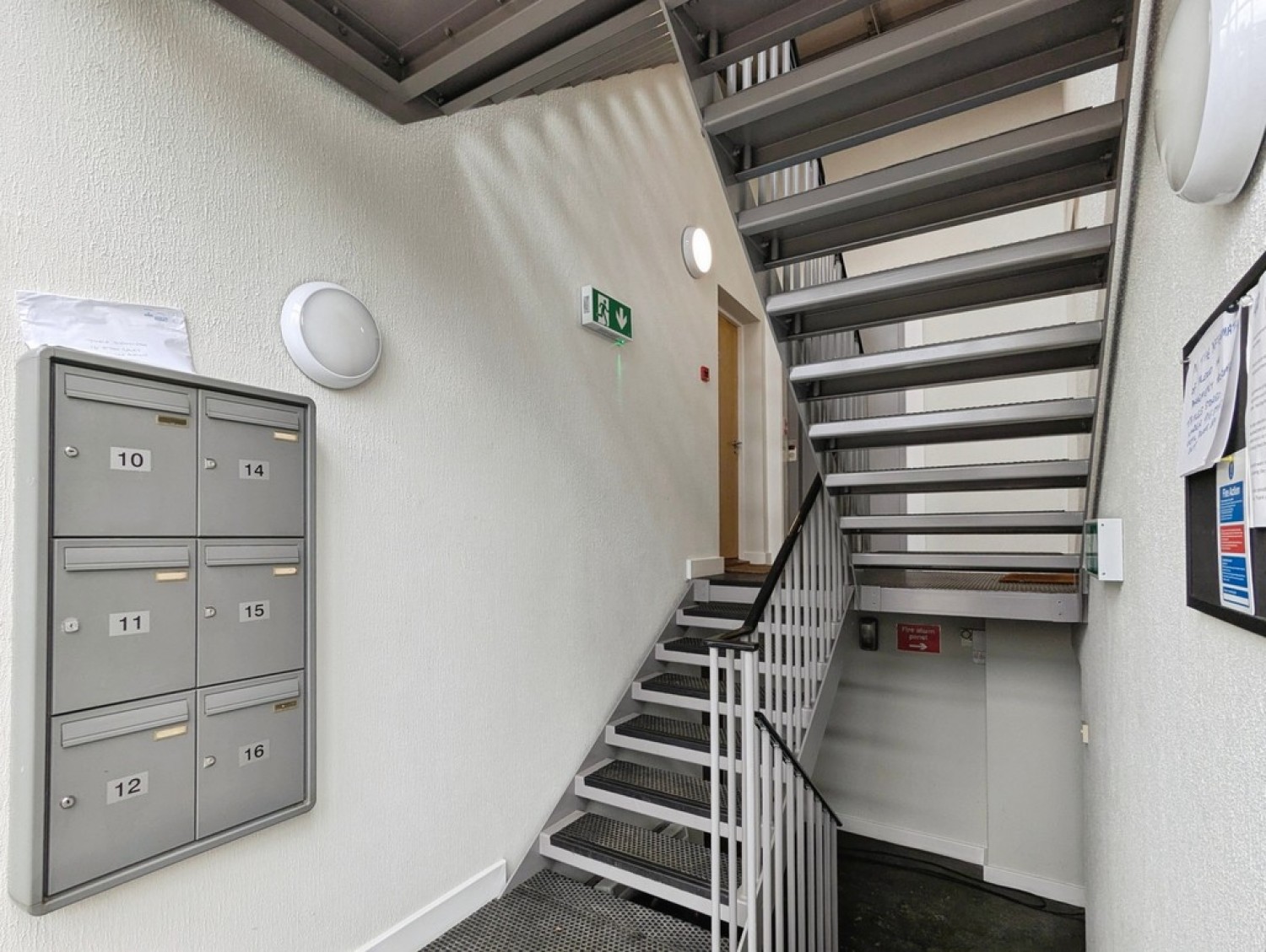 2 bedroom Flat for Sale Eton Court, Roseville Avenue