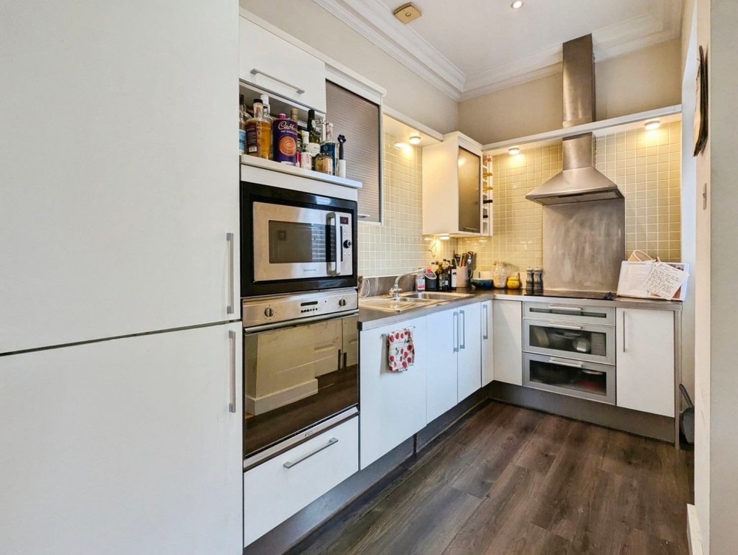 2 bedroom Flat for Sale Eton Court, Roseville Avenue