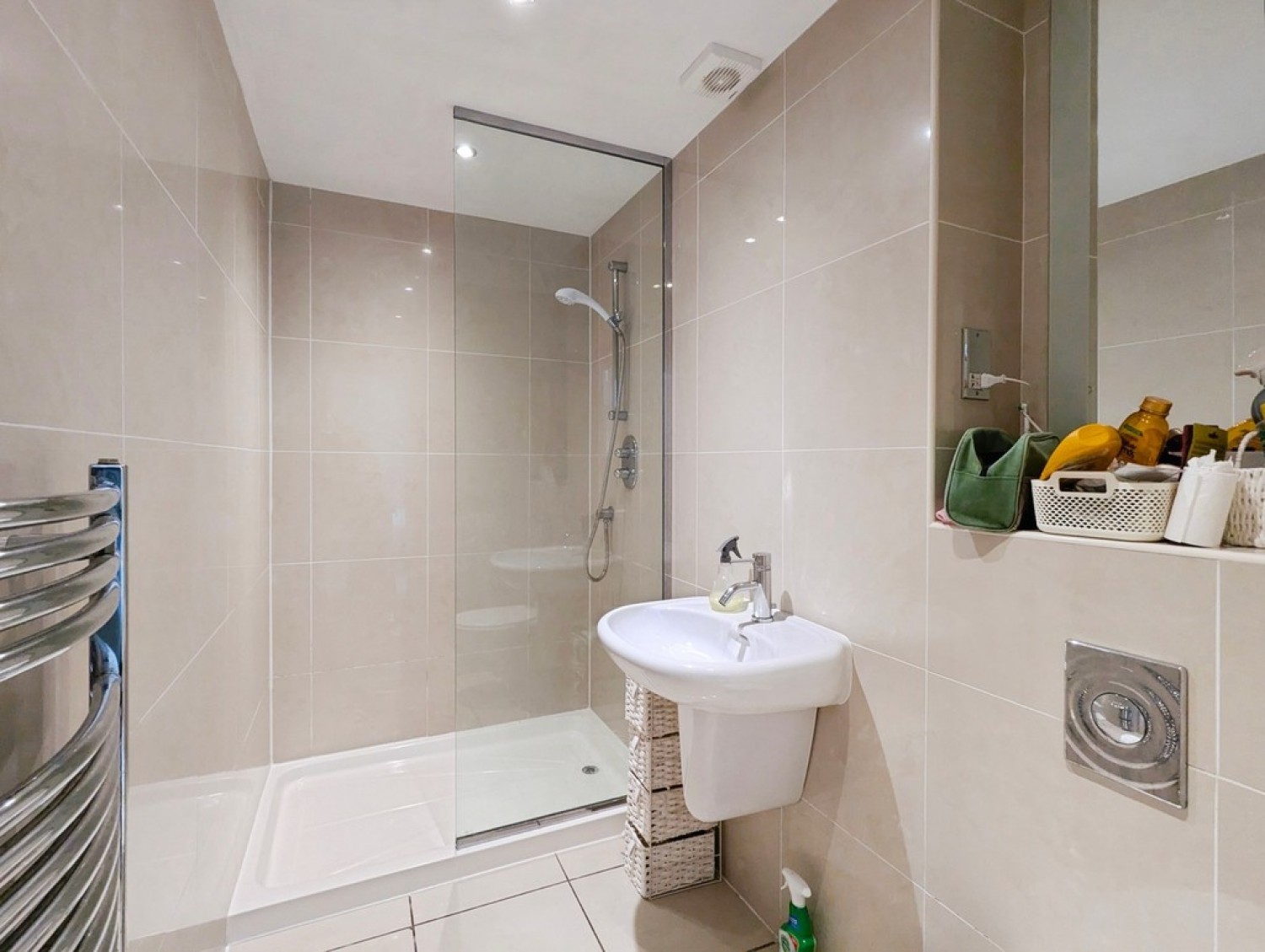 2 bedroom Flat for Sale Eton Court, Roseville Avenue