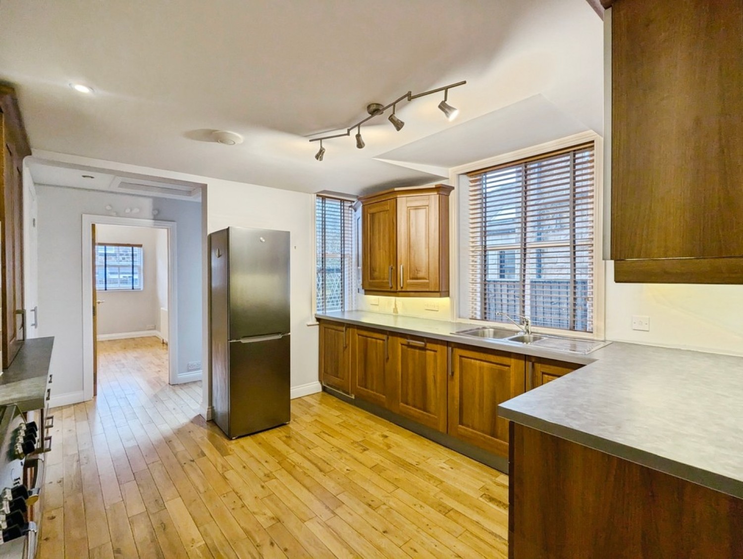 2 bedroom Flat for Letting Franklin Road, Harrogate