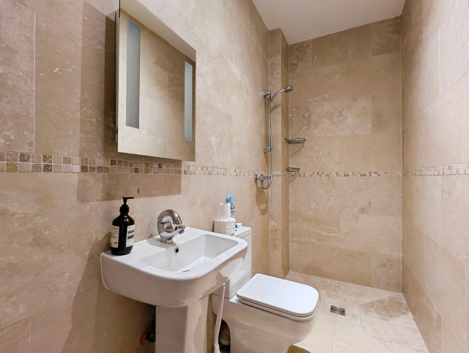 2 bedroom Flat for Letting Franklin Road, Harrogate