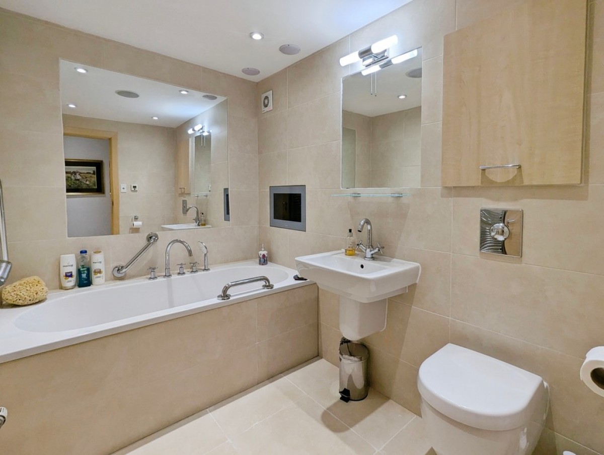 Harcourt Drive, Harrogate