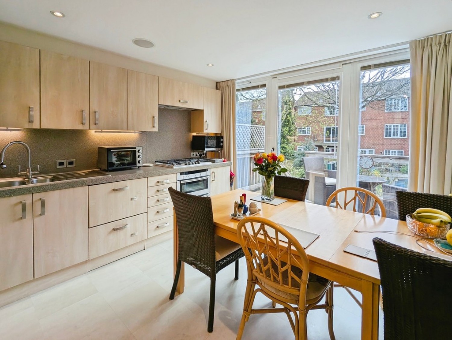 3 bedroom House for Sale Harcourt Drive, Harrogate