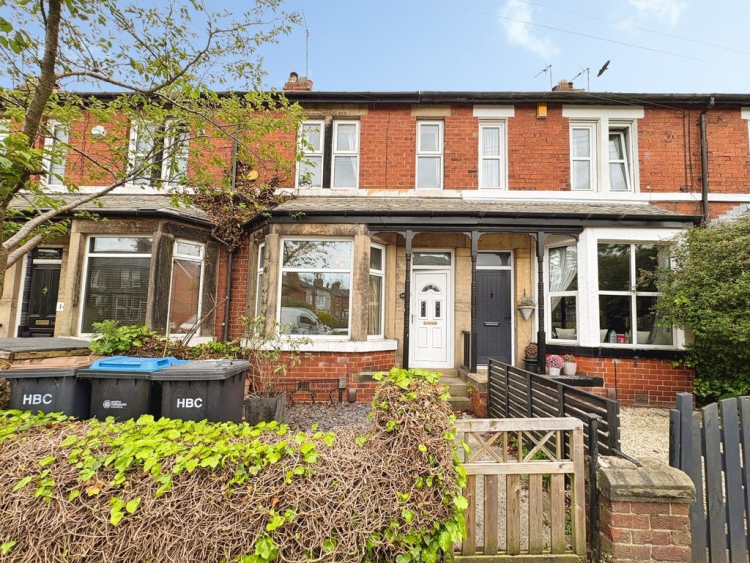 2 bedroom House for Sale The Avenue, Harrogate