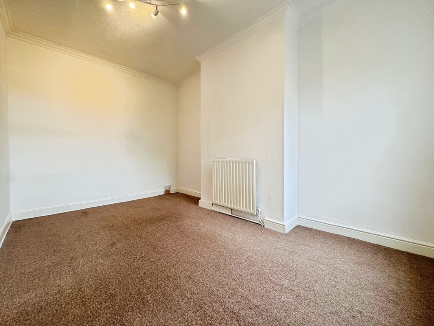 2 bedroom House for Sale The Avenue, Harrogate