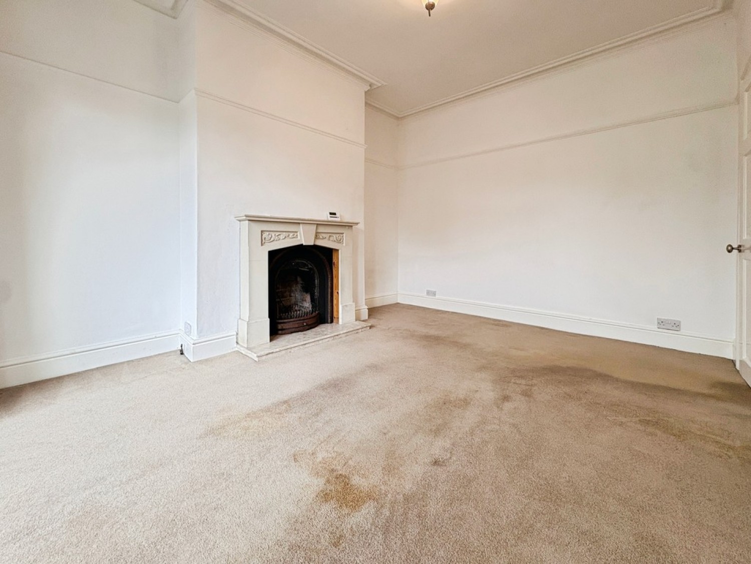 2 bedroom House for Sale The Avenue, Harrogate