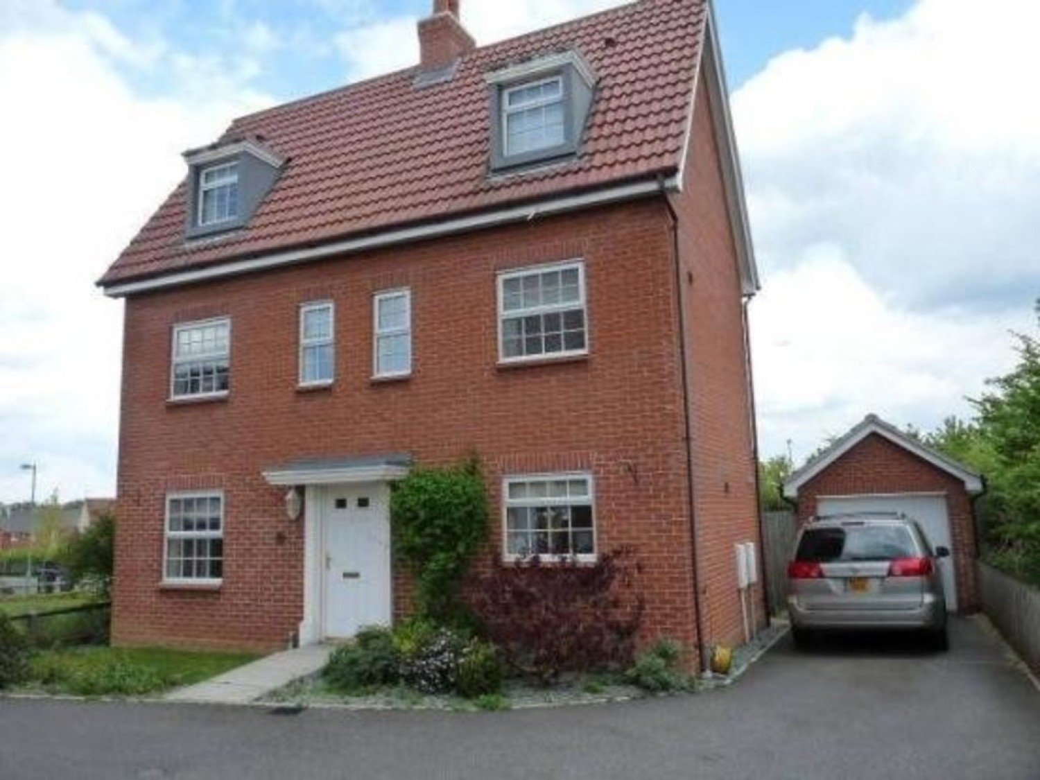 5 bedroom House for Letting Chaffinch Road, Bury St Edmunds