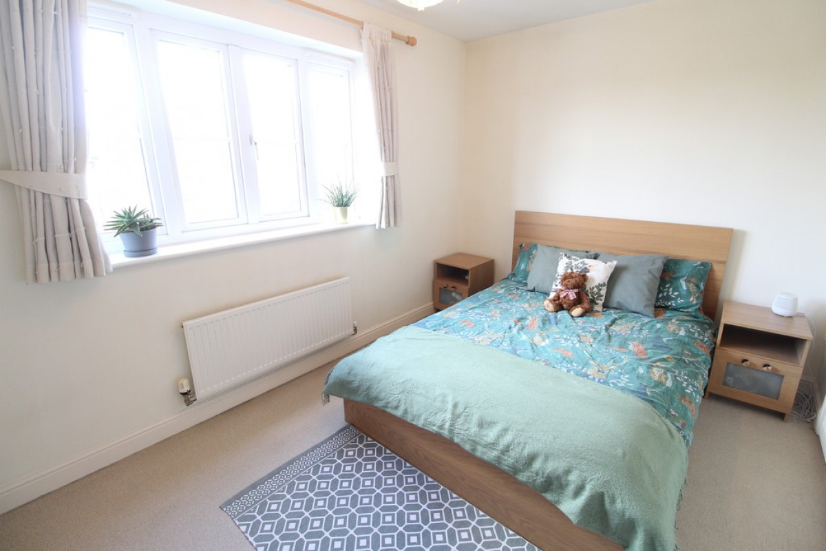 Blackbird Drive, Bury St Edmunds