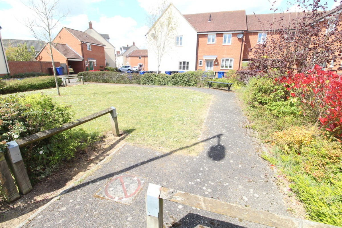 Blackbird Drive, Bury St Edmunds