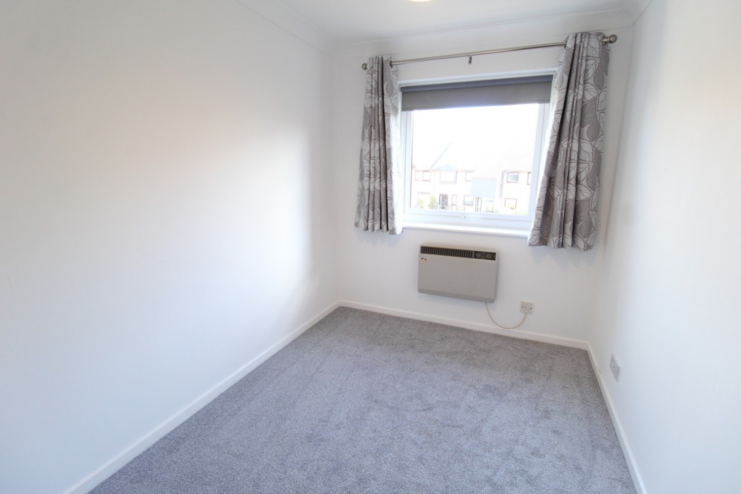 2 bedroom Flat for Letting Mermaid Close, Bury St Edmunds