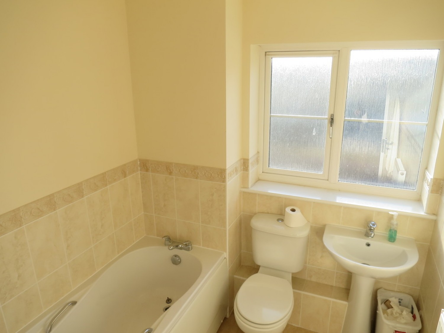 3 bedroom House for Letting Orchid Drive, Red Lodge