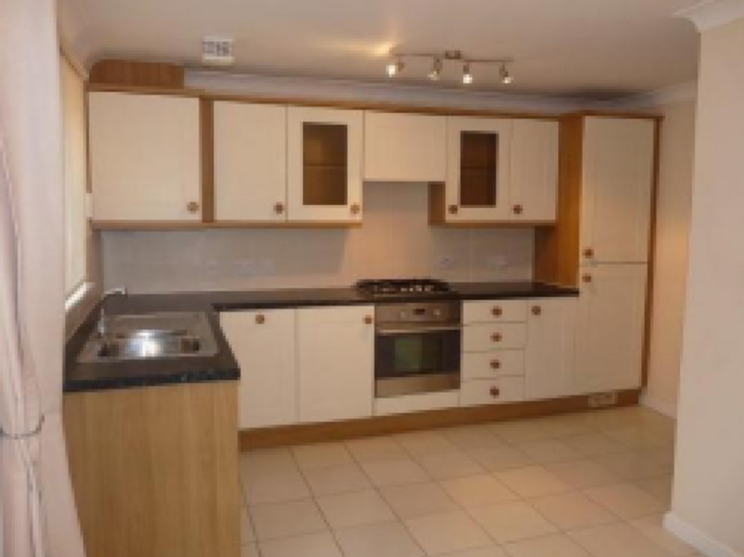 3 bedroom House for Letting Orchid Drive, Red Lodge