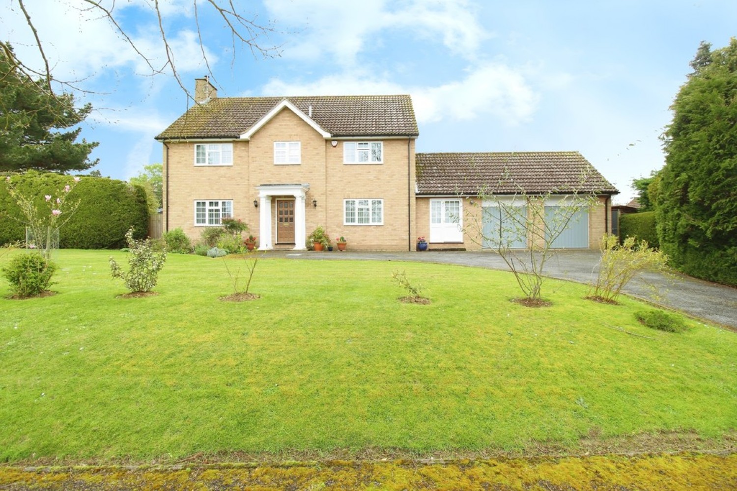 4 bedroom House in Hardwick Park Gardens, Bury St Edmunds