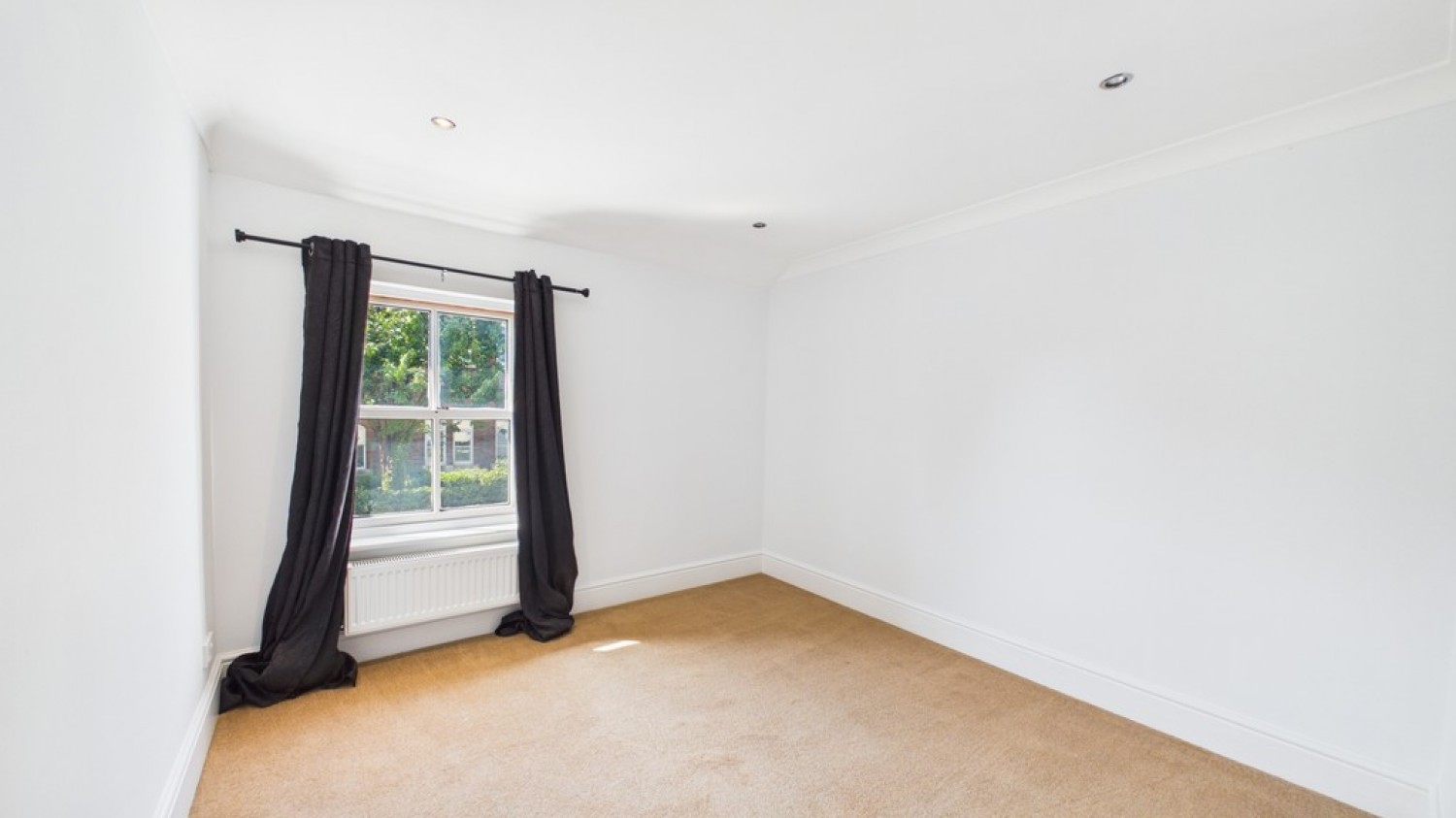 2 bedroom House for Letting Kings Road, Bury St Edmunds, Suffolk