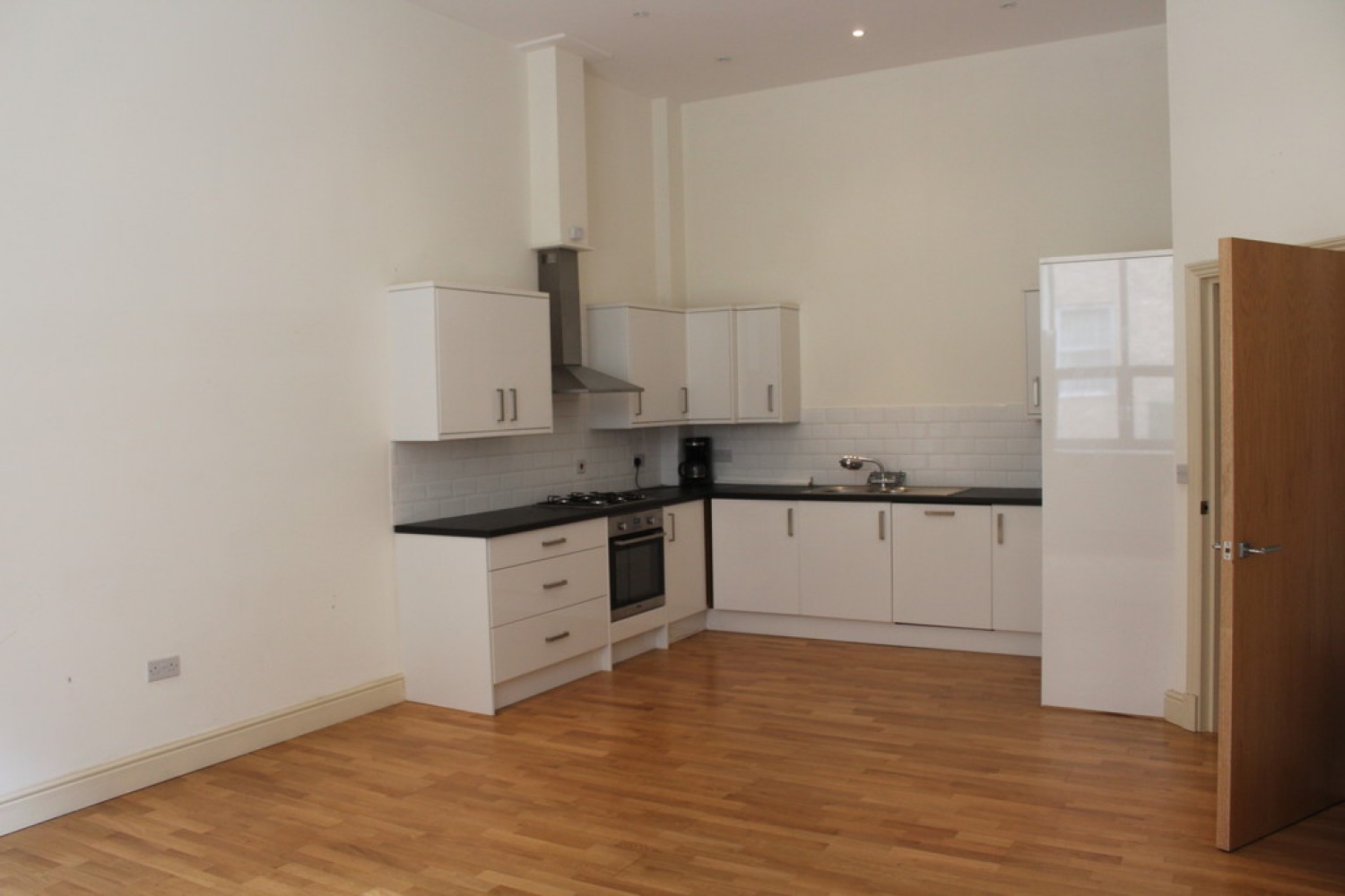 1 bedroom Flat for Letting Suffolk House, Lower Baxter Street
