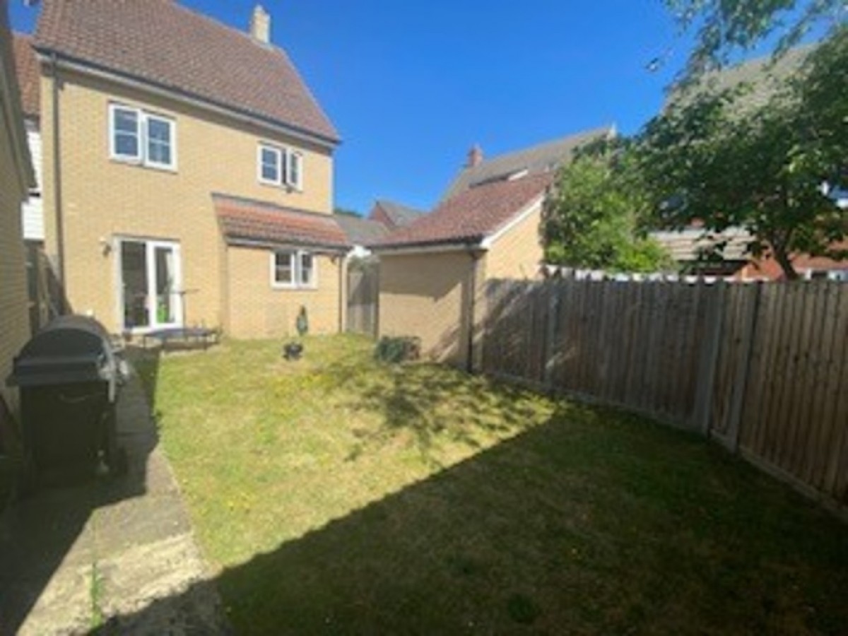Bridge Farm Close , Mildenhall