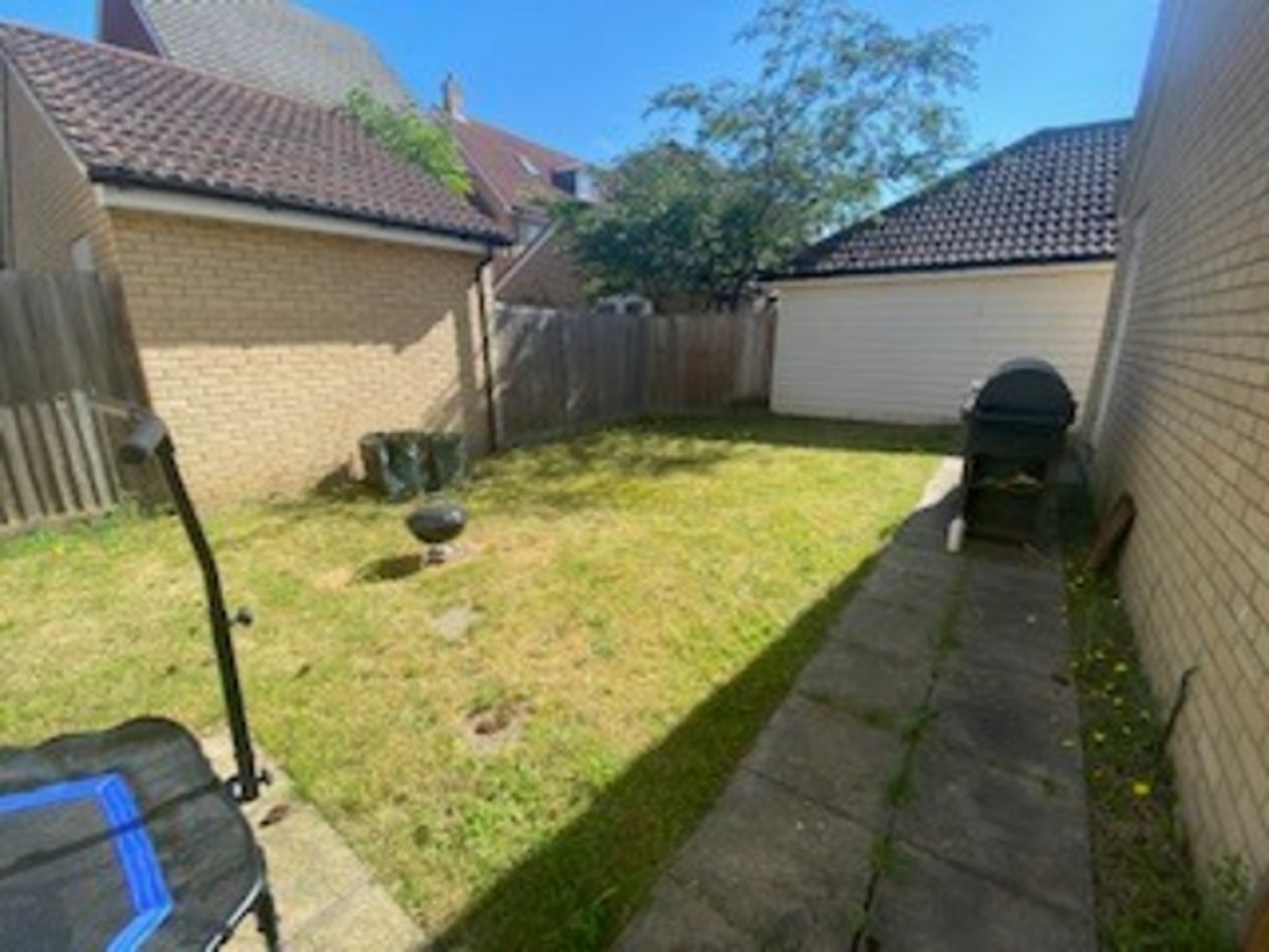 Bridge Farm Close , Mildenhall