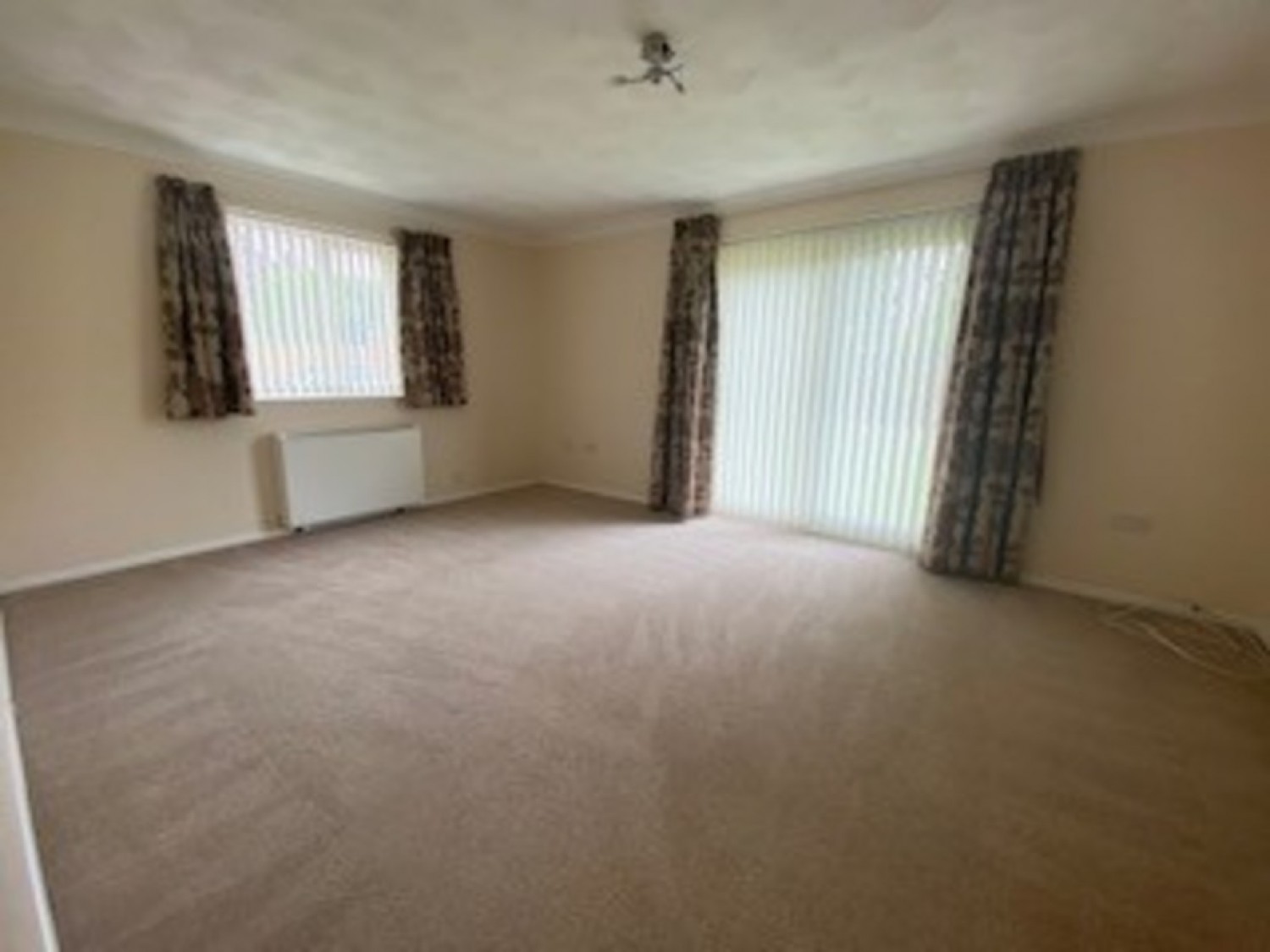 3 bedroom Bungalow for Letting Beeches Close , West Row