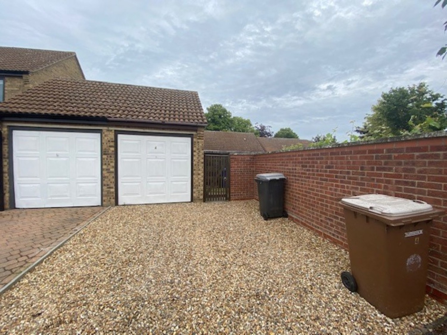 3 bedroom Bungalow for Letting Beeches Close , West Row