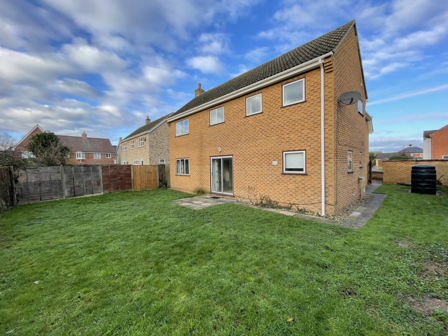 4 bedroom House for Letting Beck Row, Mildenhall
