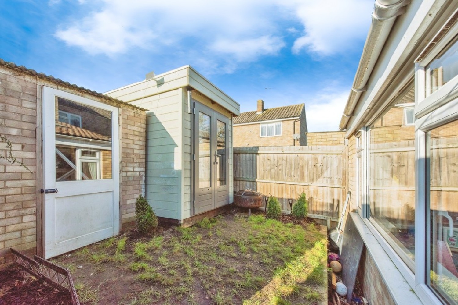 34 Caie Walk