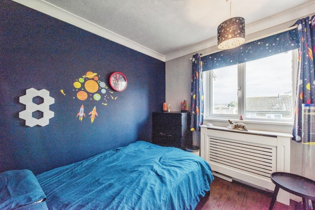 34 Caie Walk