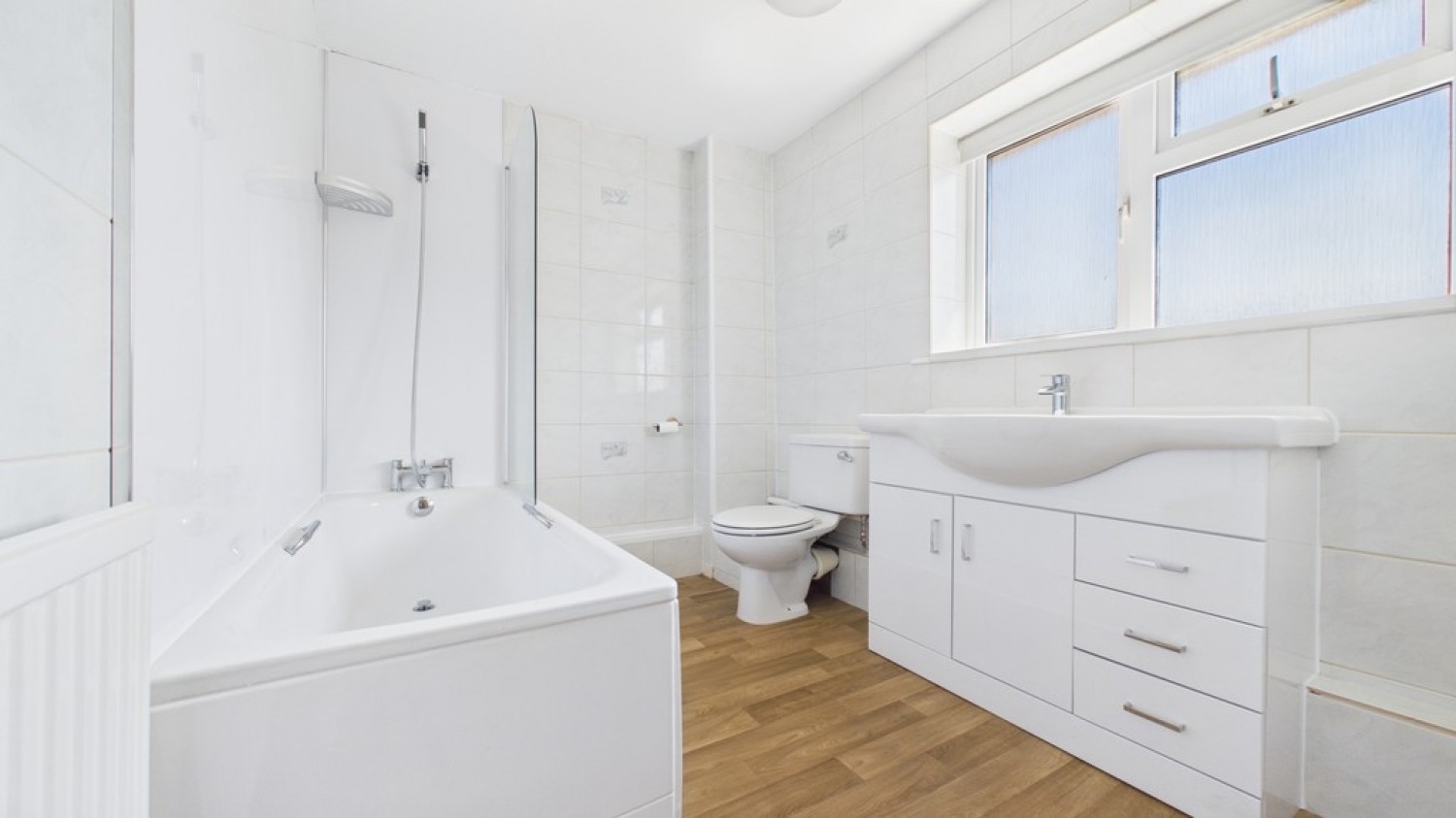 3 bedroom House for Letting Ridley Road, Bury St Edmunds, Suffolk